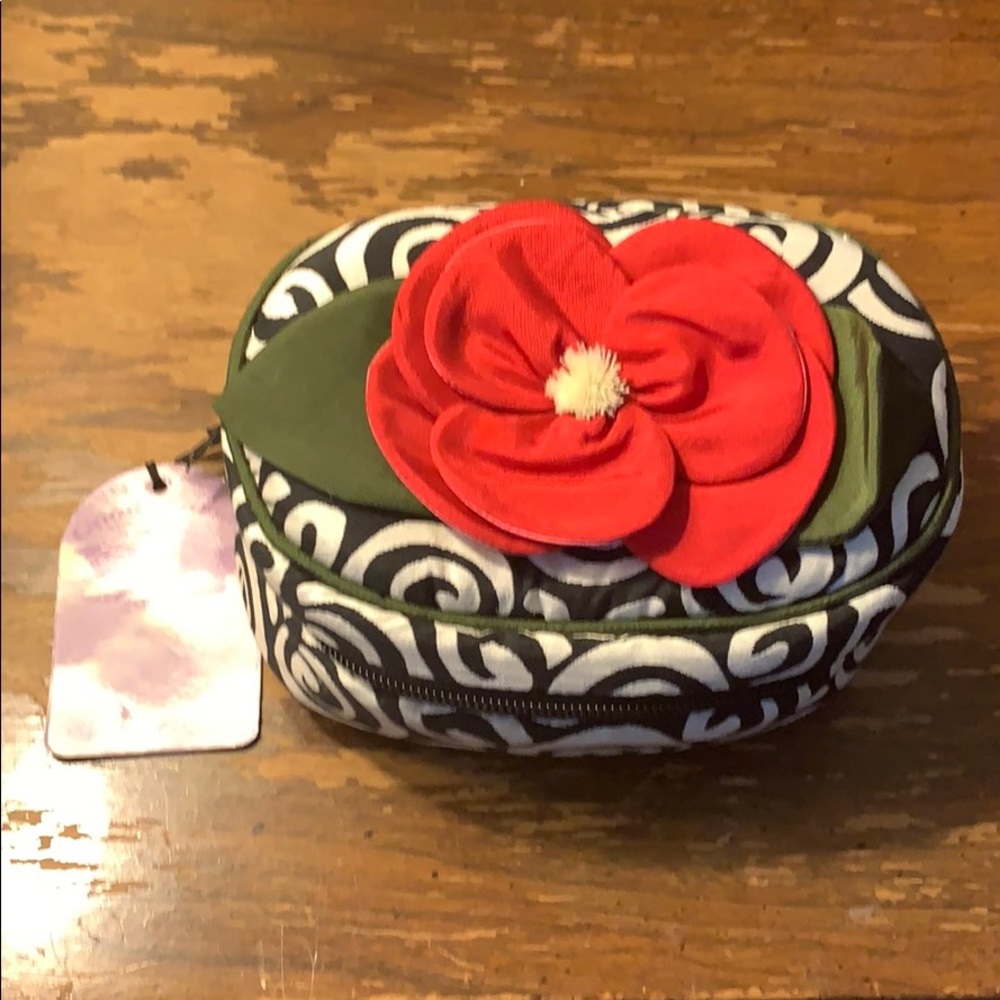 Jewelry travel case